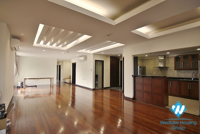 Four-room ambassador-sized apartment for rent in a quiet alley in the heart of Hoan Kiem district